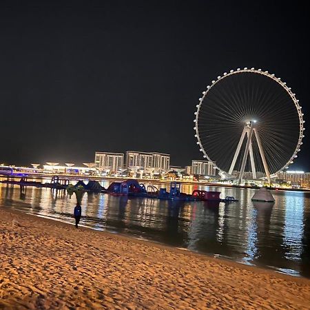 Business Backpackers Jbr Hostel Dubai Bagian luar foto